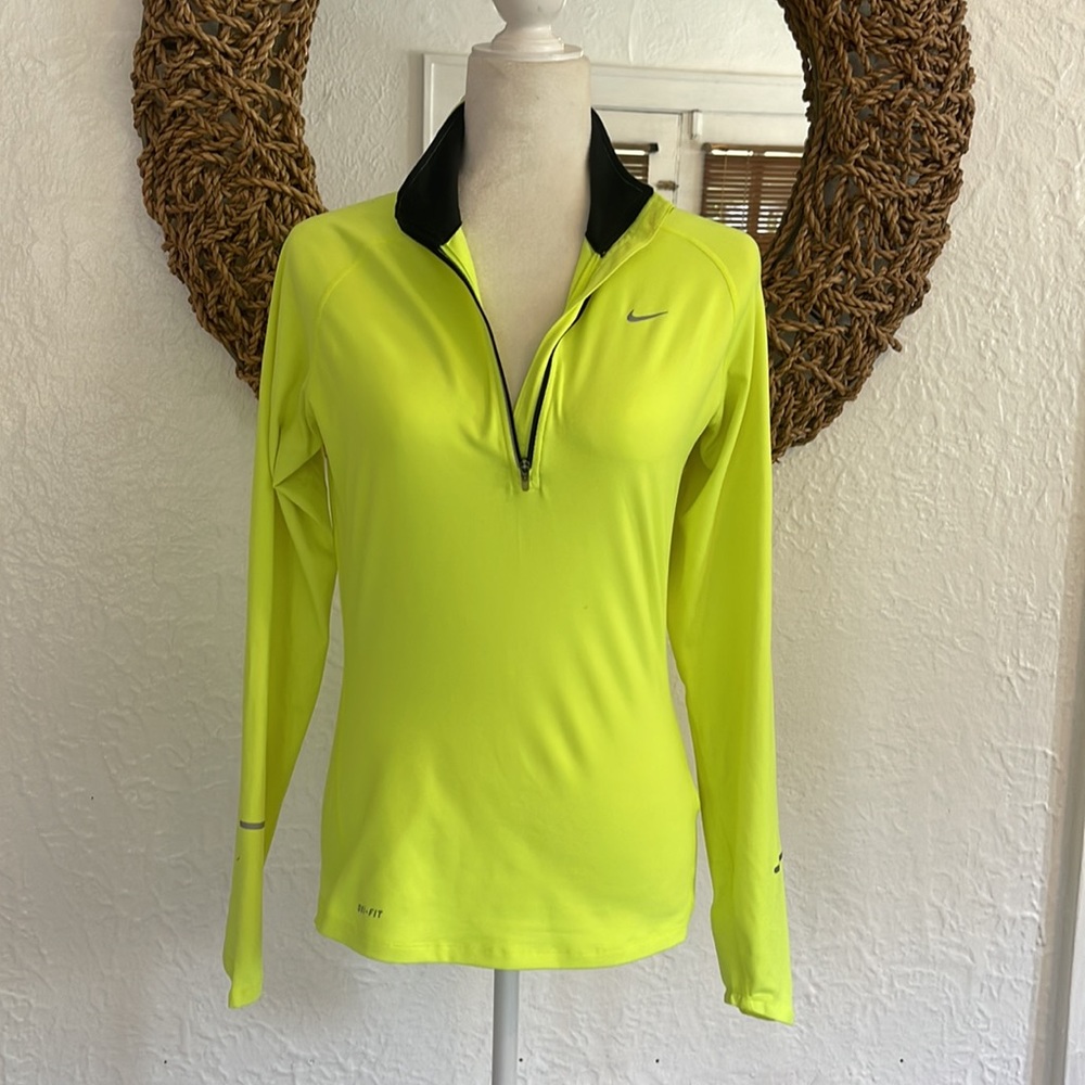 Nike Neon Dry Fit Jacket S